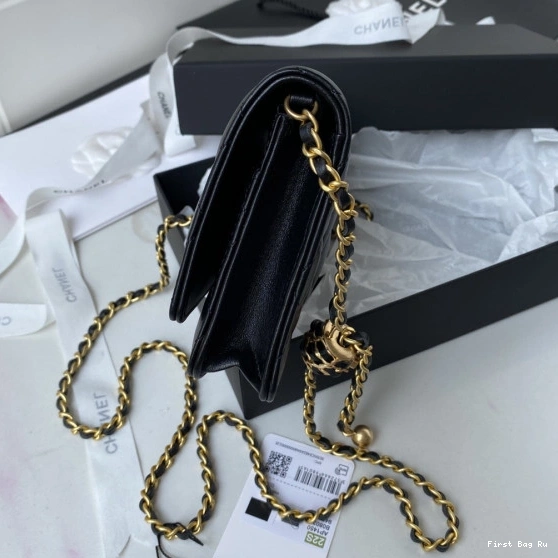 First Bag Ru WALLET CHANEL 0801